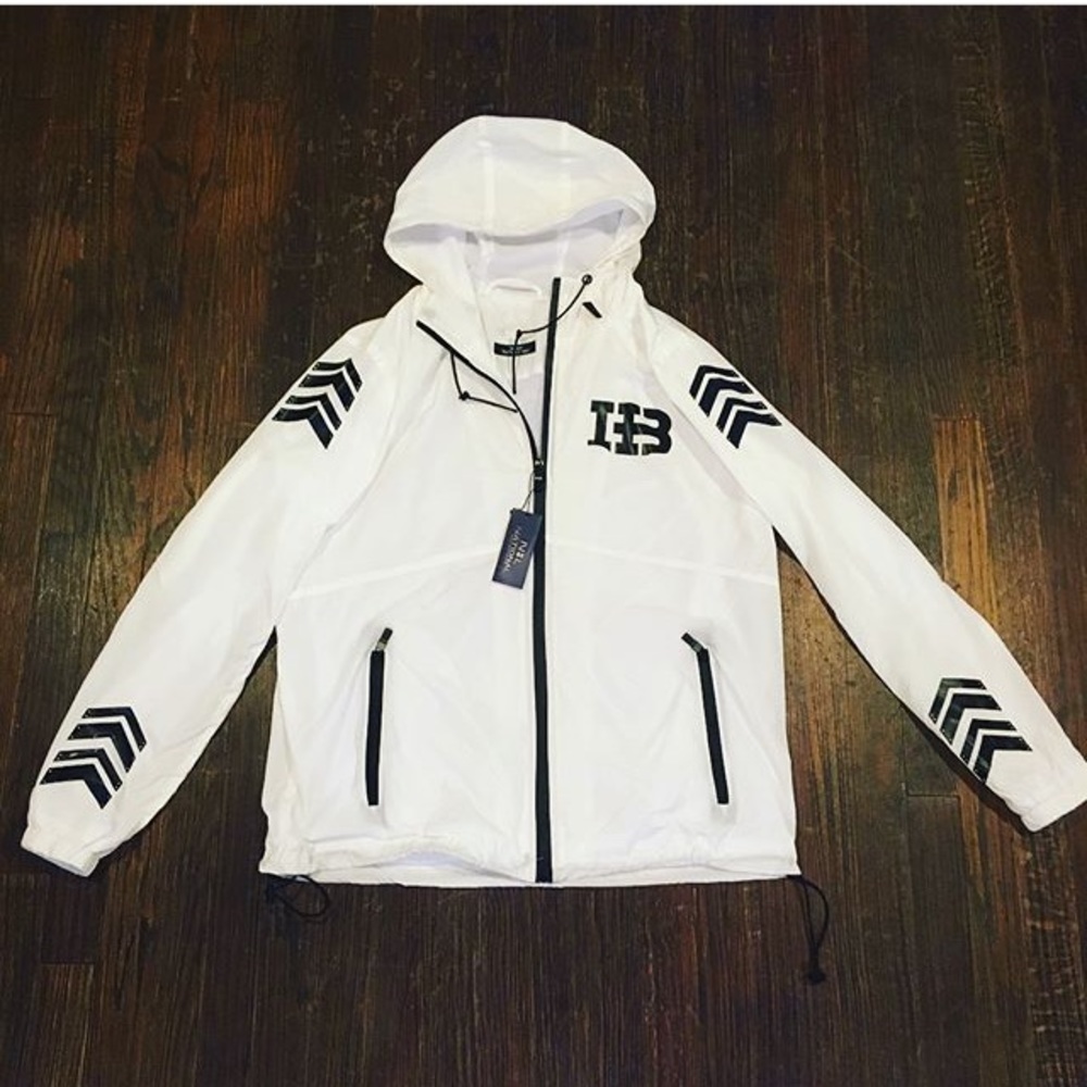 Jacket - Picture 2 of 8